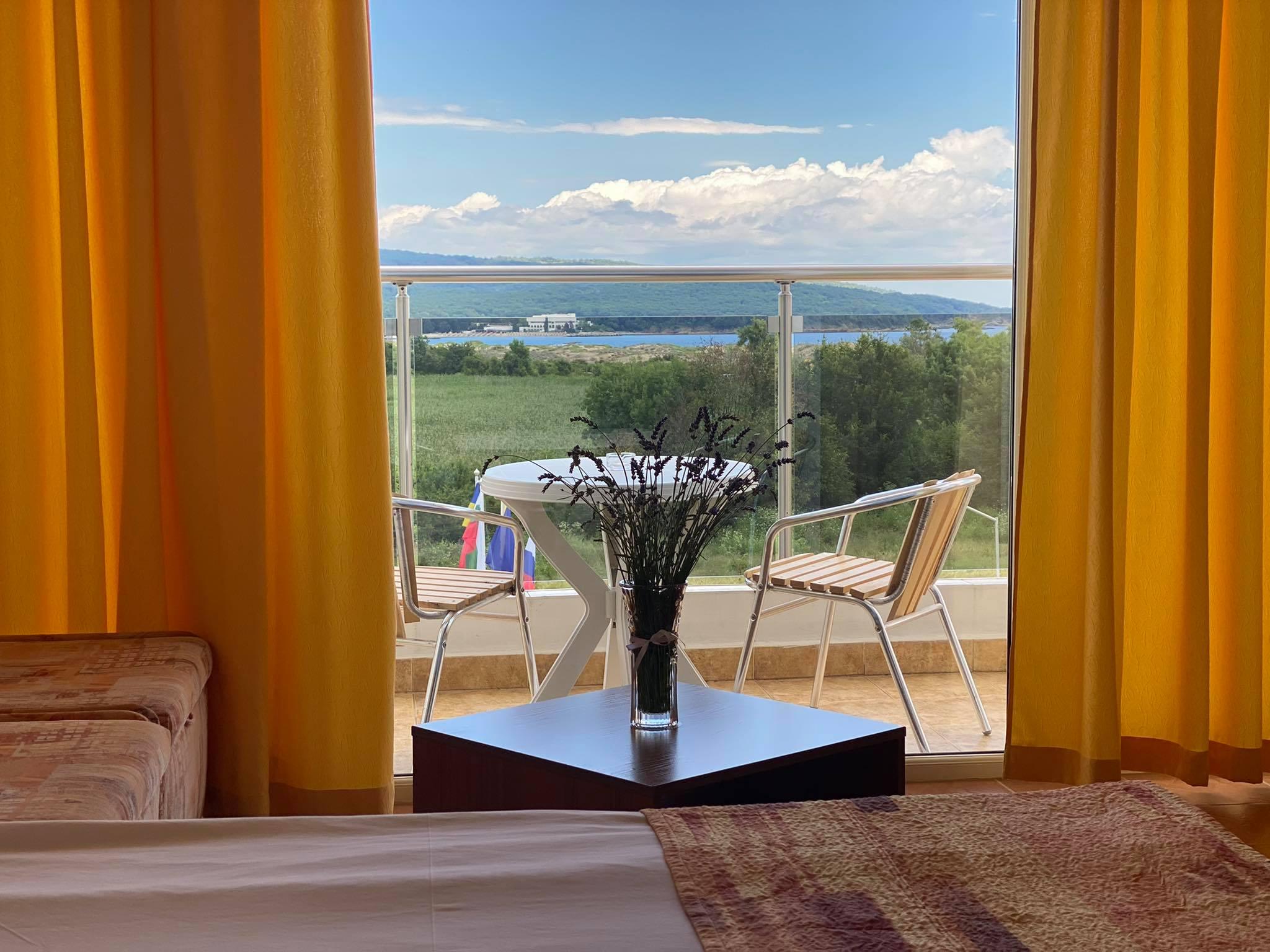 Hotel Plamena Palace 프리모르스코 외부 사진