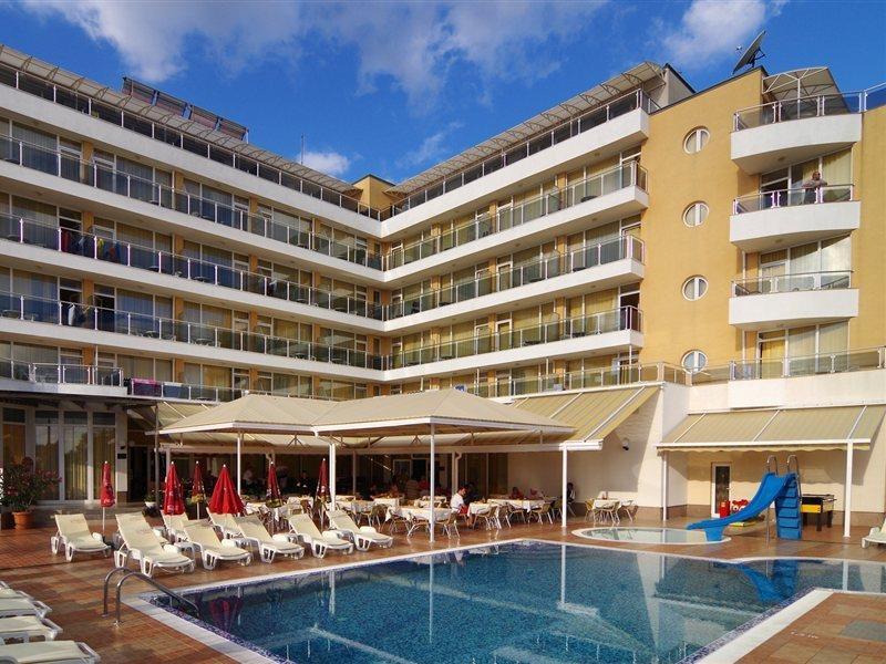 Hotel Plamena Palace 프리모르스코 외부 사진