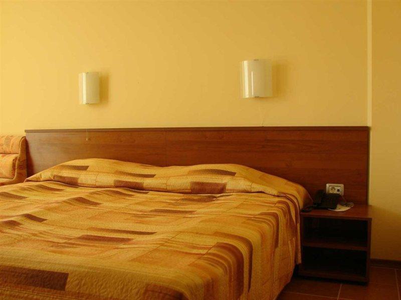 Hotel Plamena Palace 프리모르스코 외부 사진
