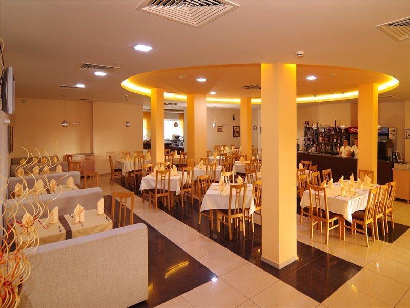 Hotel Plamena Palace 프리모르스코 외부 사진